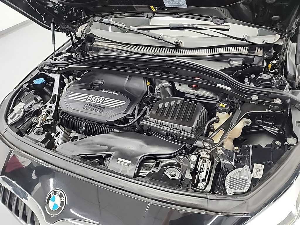 BMW 1시리즈 1시리즈 (F40) 120i 스포츠 이미지 5