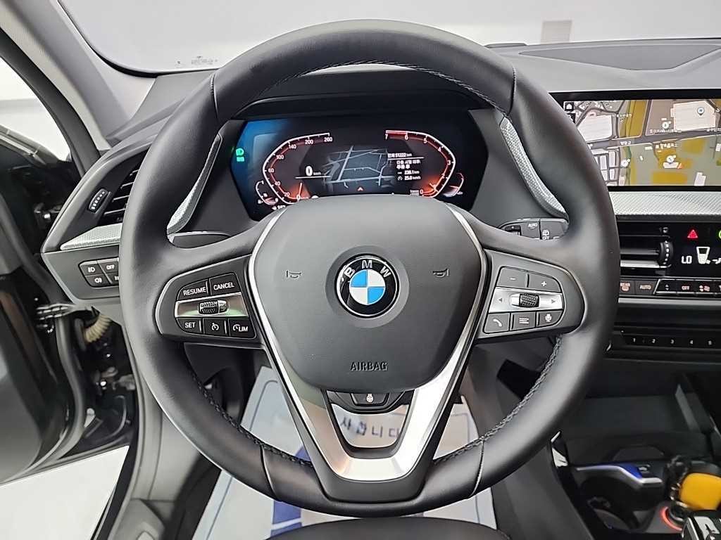 BMW 1시리즈 1시리즈 (F40) 120i 스포츠 이미지 9