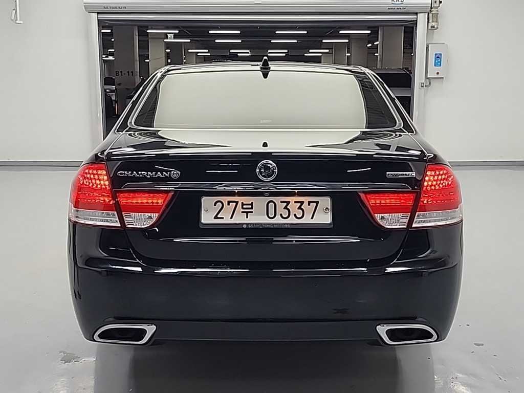 KG모빌리티(쌍용) 체어맨 뉴체어맨W 가솔린 4WD CW600 4TRONIC 럭셔리 이미지 3