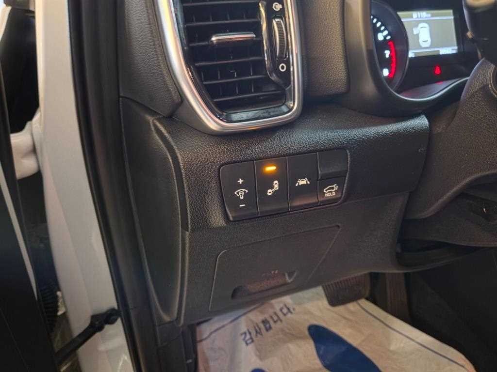 기아 스포티지 스포티지 더 볼드 2.0 가솔린 2WD 시그니처 이미지 11