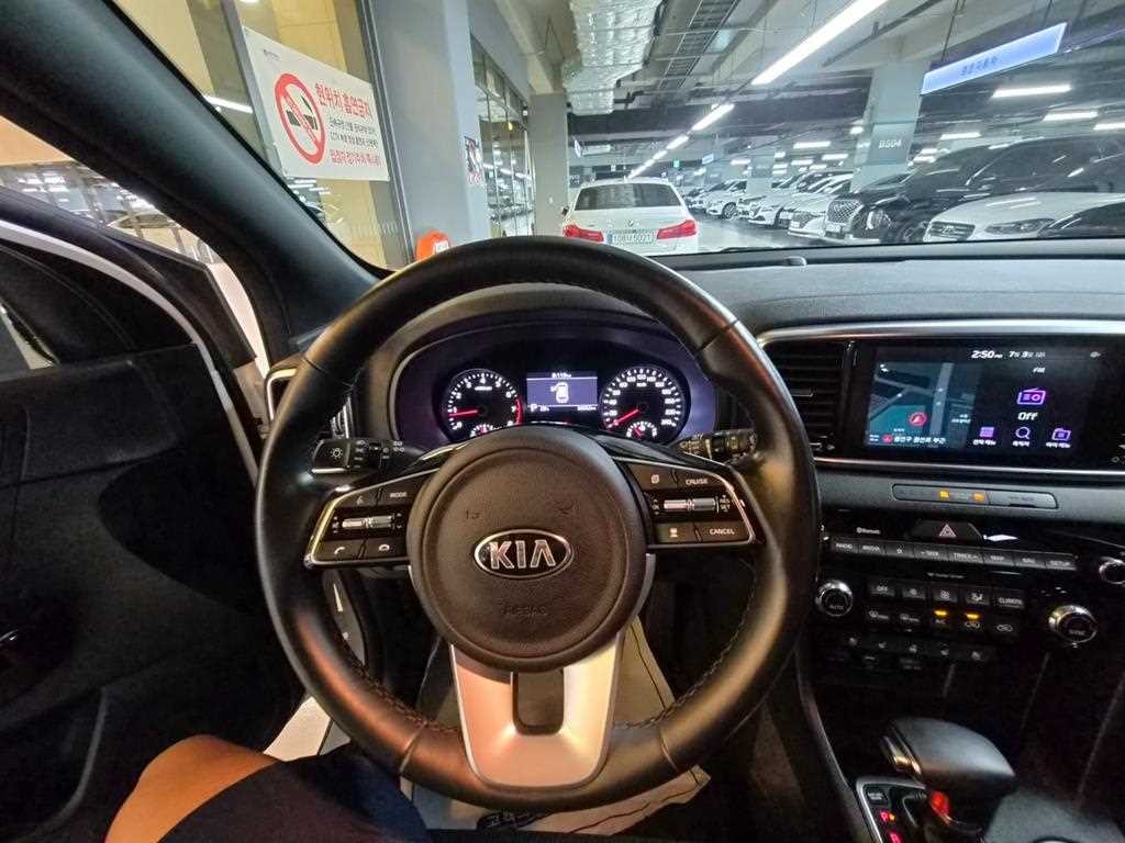 기아 스포티지 스포티지 더 볼드 2.0 가솔린 2WD 시그니처 이미지 13
