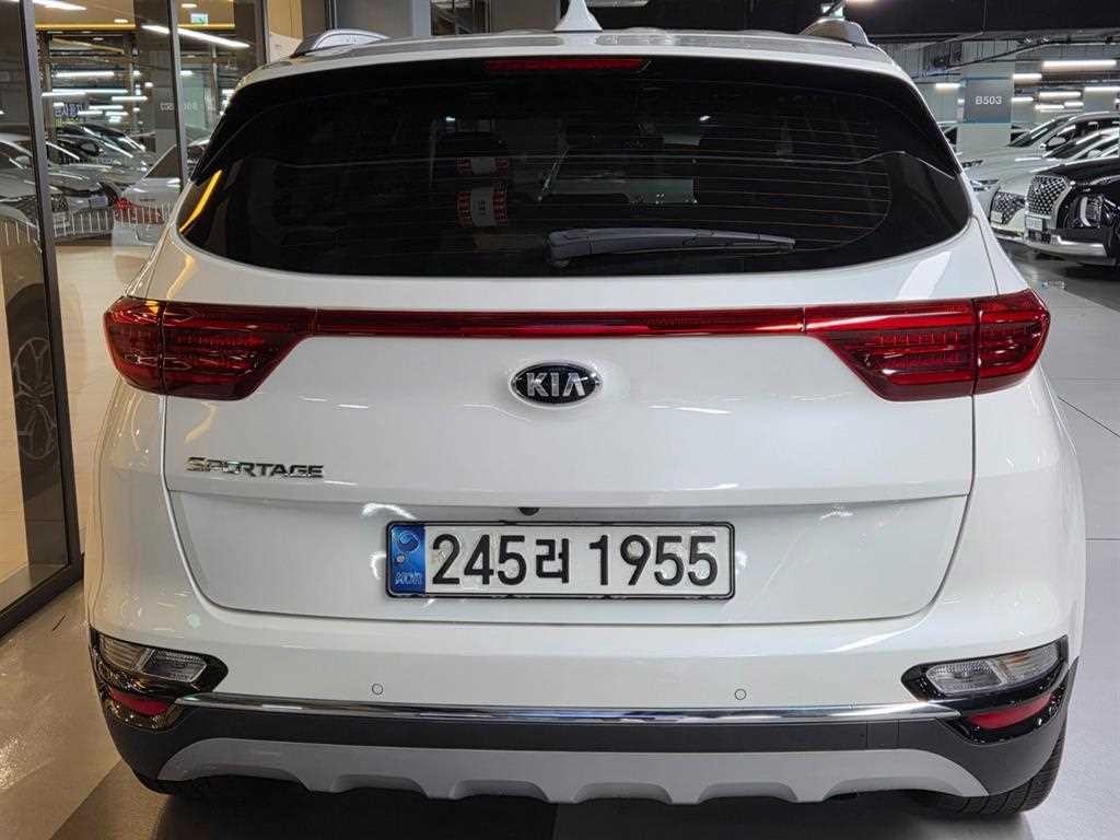 기아 스포티지 스포티지 더 볼드 2.0 가솔린 2WD 시그니처 이미지 5