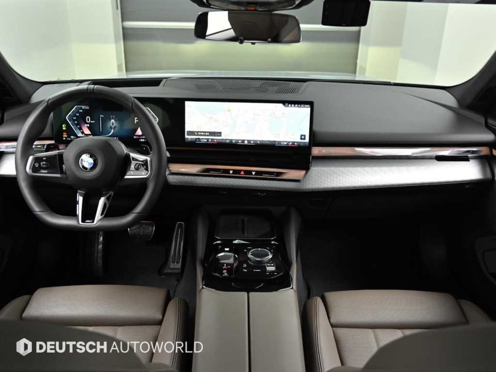 BMW 5시리즈 5시리즈 (G60) 523d xDrive M 스포츠 이미지 7