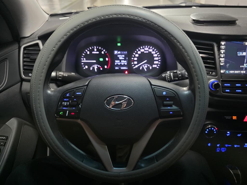 현대 투싼 올뉴투싼 디젤 1.7 2WD 스마트 이미지 9