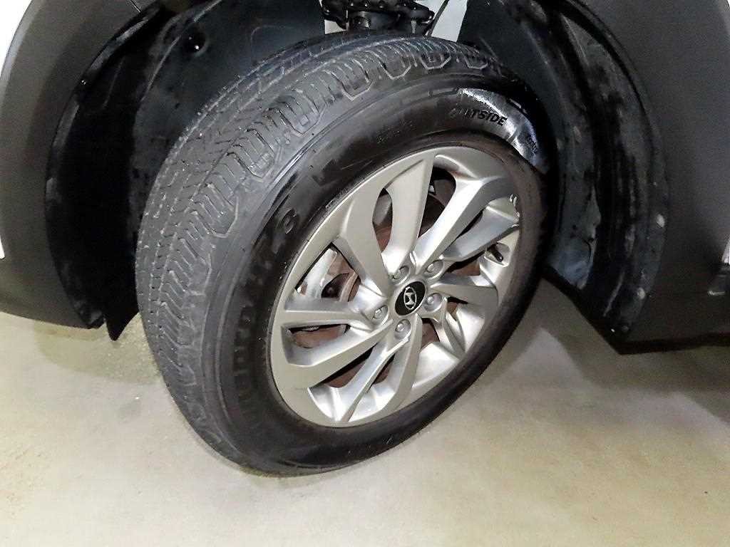 현대 투싼 올뉴투싼 디젤 1.7 2WD 스타일 이미지 19