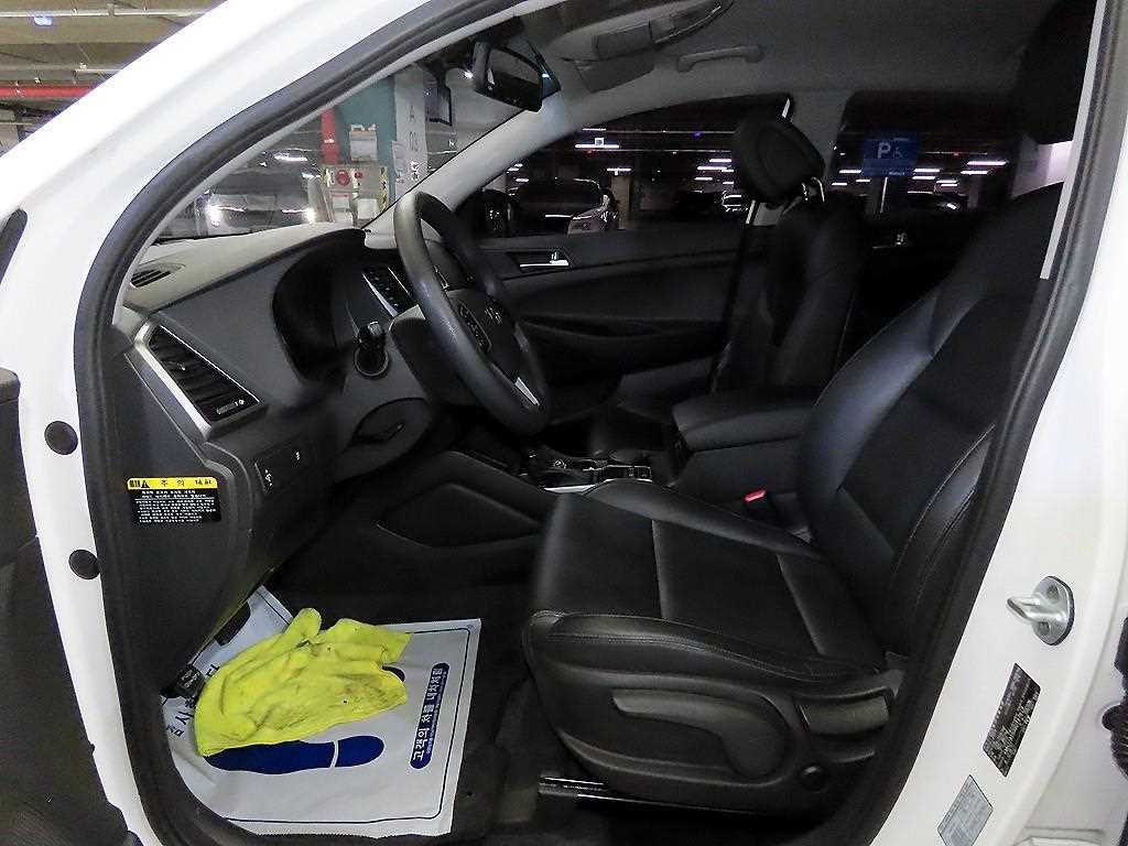현대 투싼 올뉴투싼 디젤 1.7 2WD 스타일 이미지 6