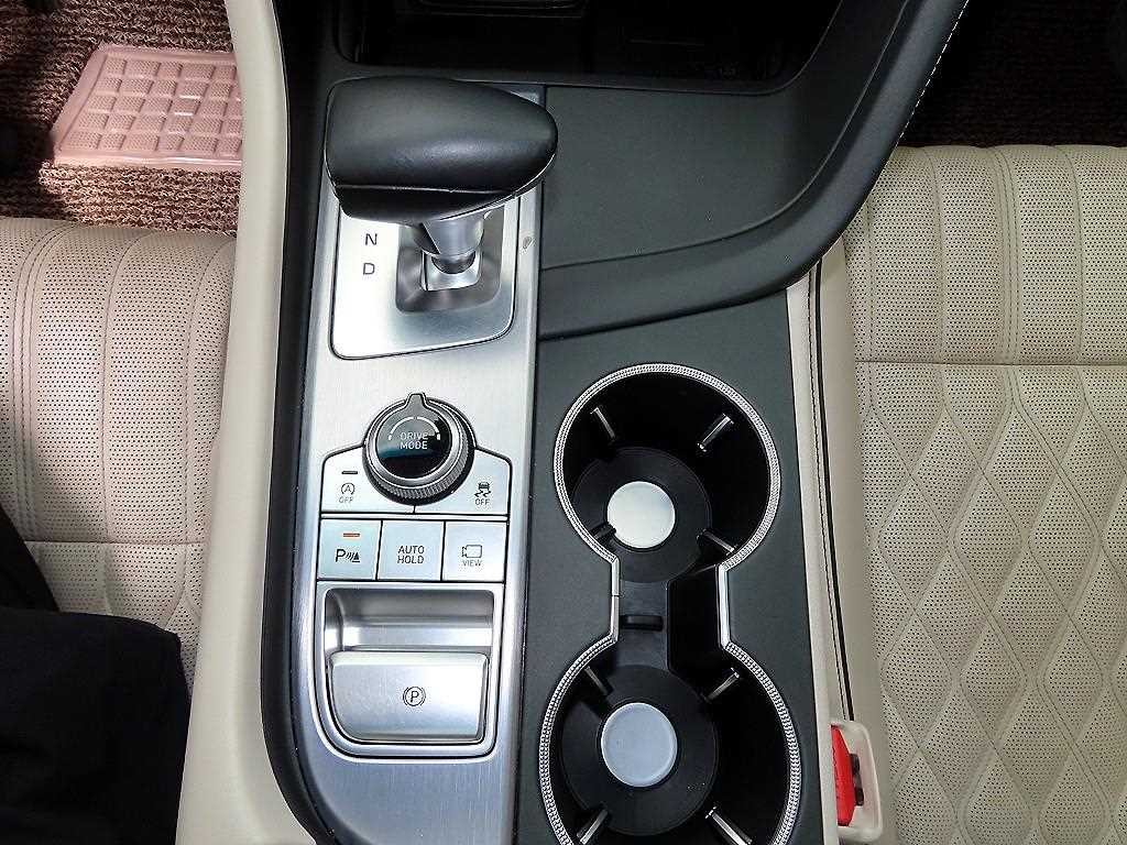 제네시스 G70 2.0T 엘리트 이미지 10