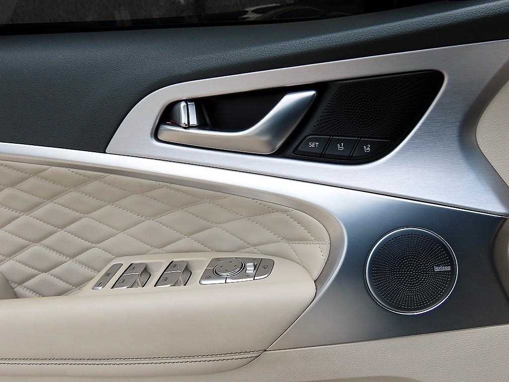 제네시스 G70 2.0T 엘리트 이미지 11