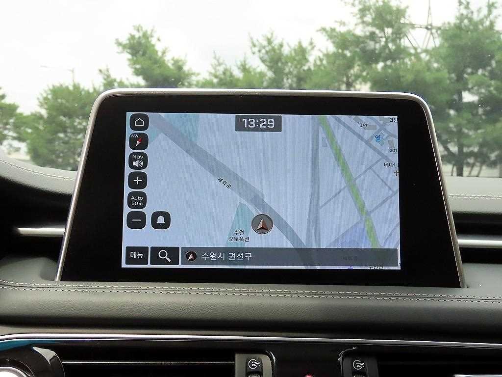 제네시스 G70 2.0T 엘리트 이미지 14