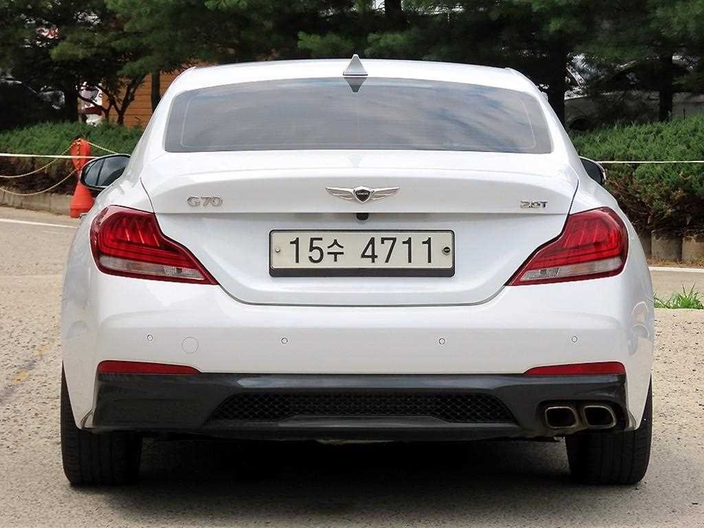 제네시스 G70 2.0T 엘리트 이미지 4