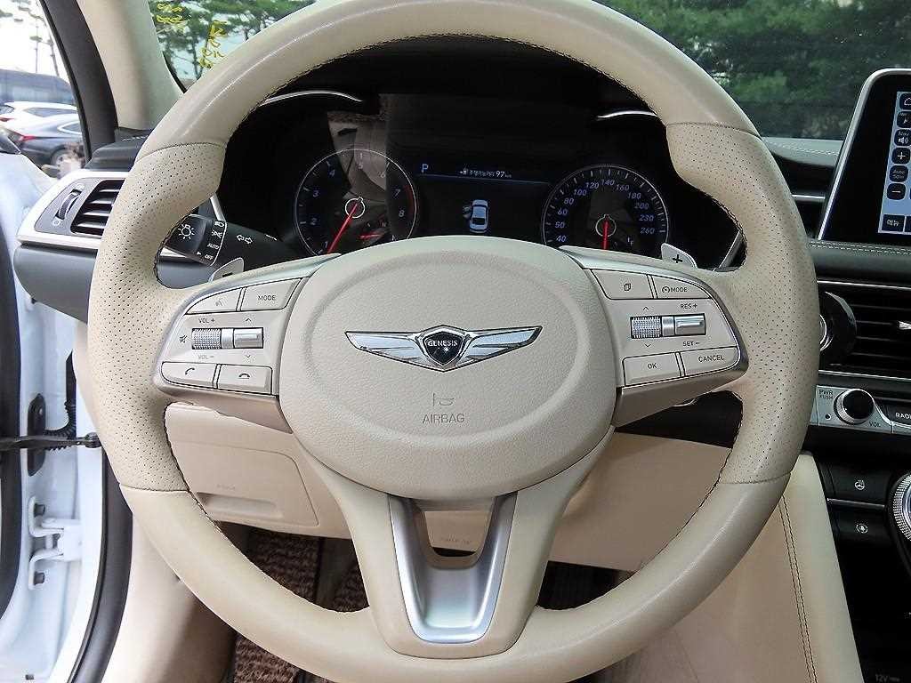 제네시스 G70 2.0T 엘리트 이미지 8