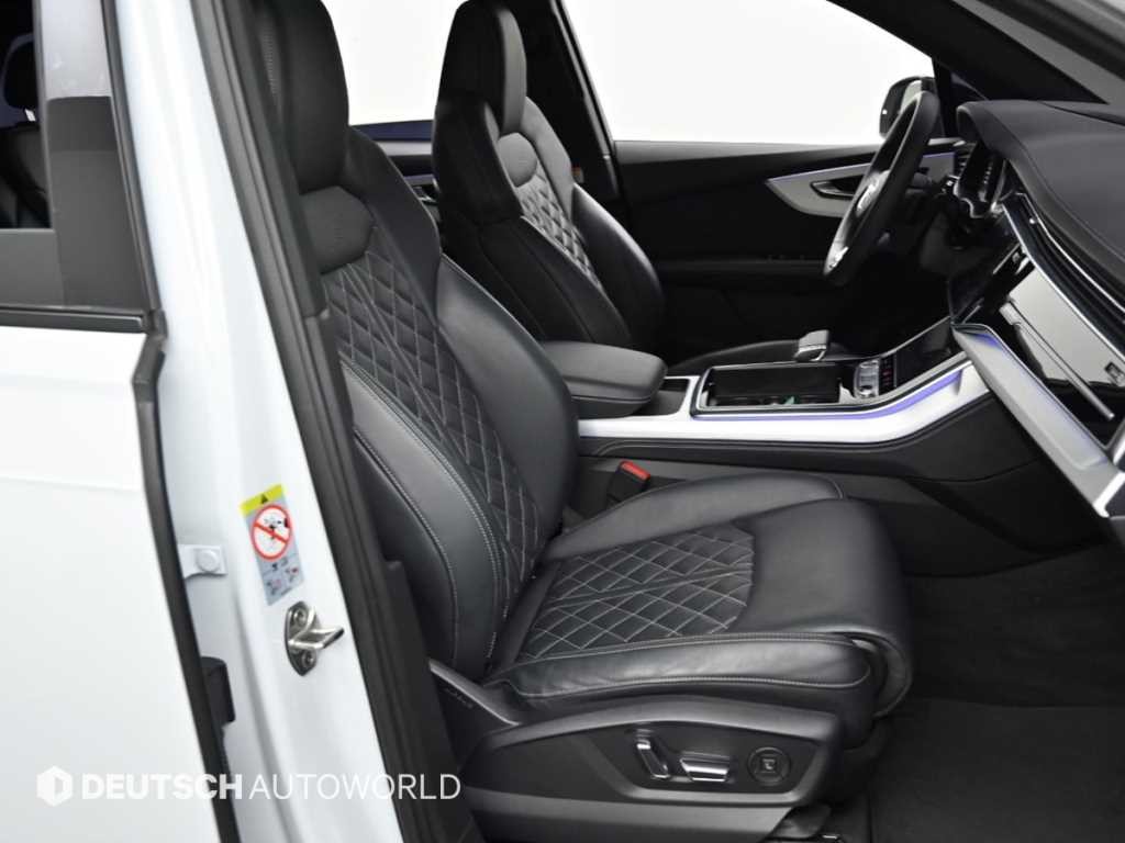 아우디 Q7 Q7 (4M) 55 TFSI 콰트로 프리미엄 이미지 10