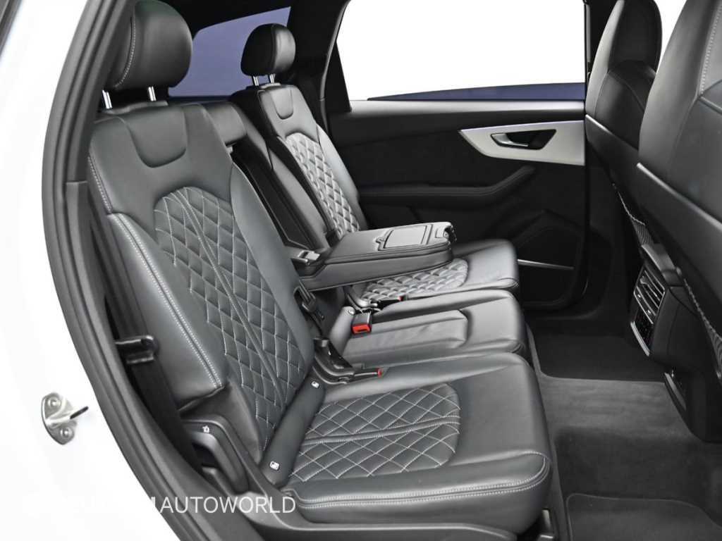 아우디 Q7 Q7 (4M) 55 TFSI 콰트로 프리미엄 이미지 12