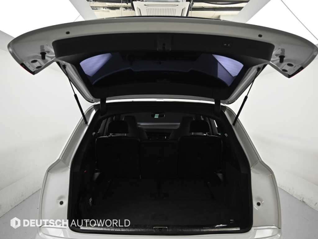 아우디 Q7 Q7 (4M) 55 TFSI 콰트로 프리미엄 이미지 19