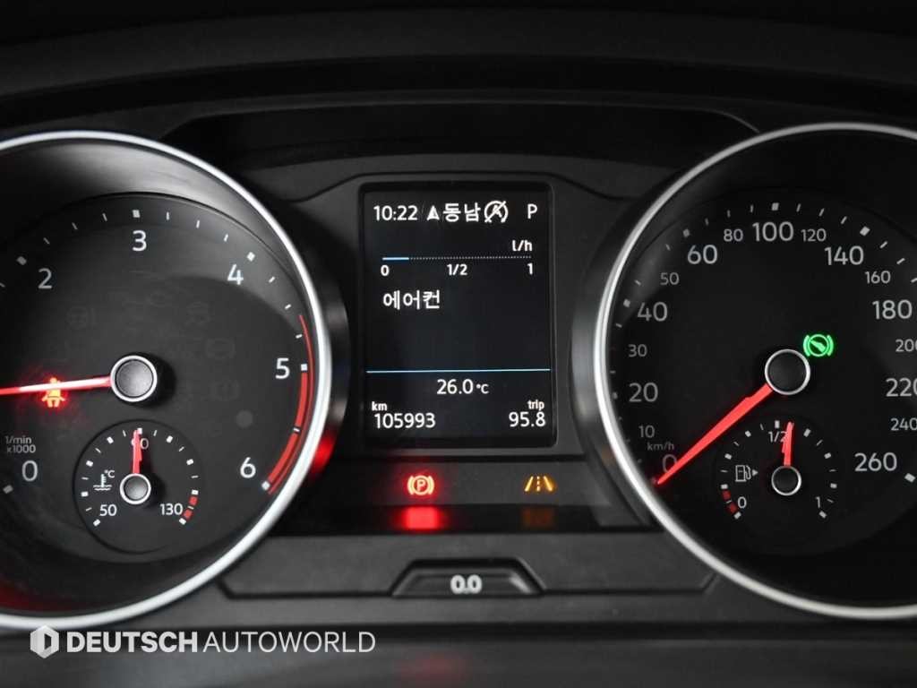 폭스바겐 티구안 티구안(2세대) 2.0 TDI 프레스티지 이미지 8