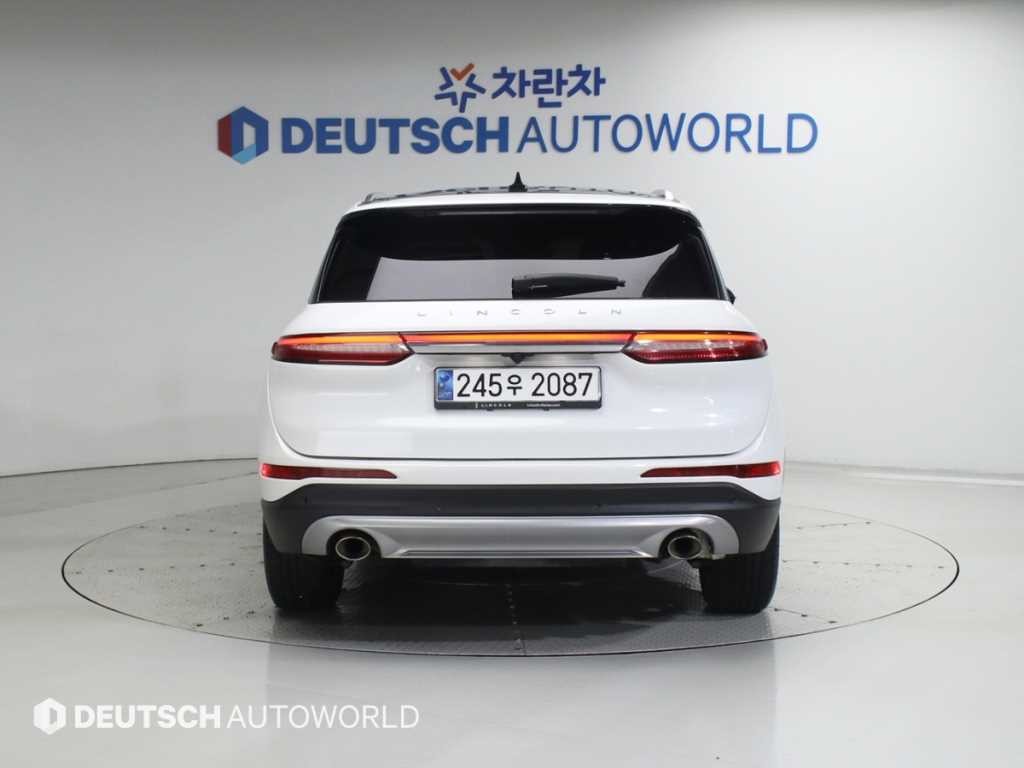 링컨 코세어 2.0 리저브 AWD 이미지 4