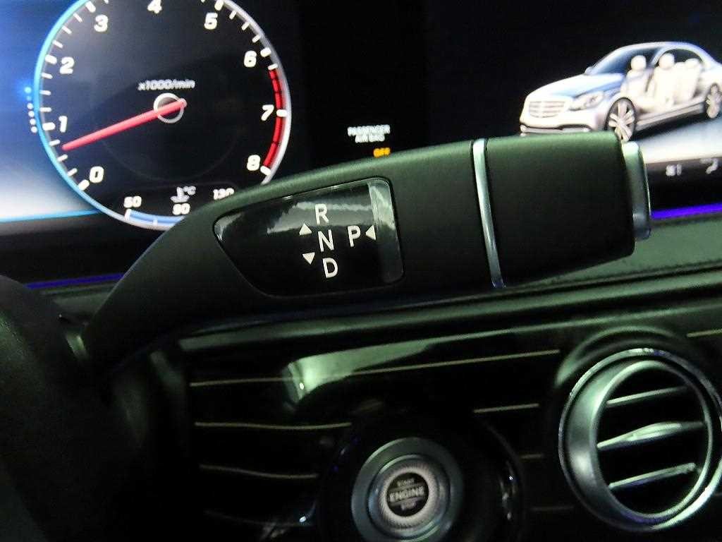 벤츠 S 클래스 S클래스-W222 마이바흐 S 650 이미지 12