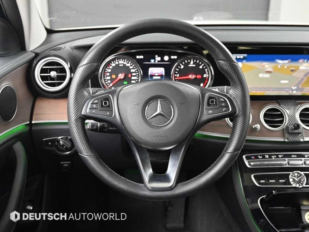 벤츠 E 클래스 E-클래스 W213 E220d 익스클루시브 이미지 13
