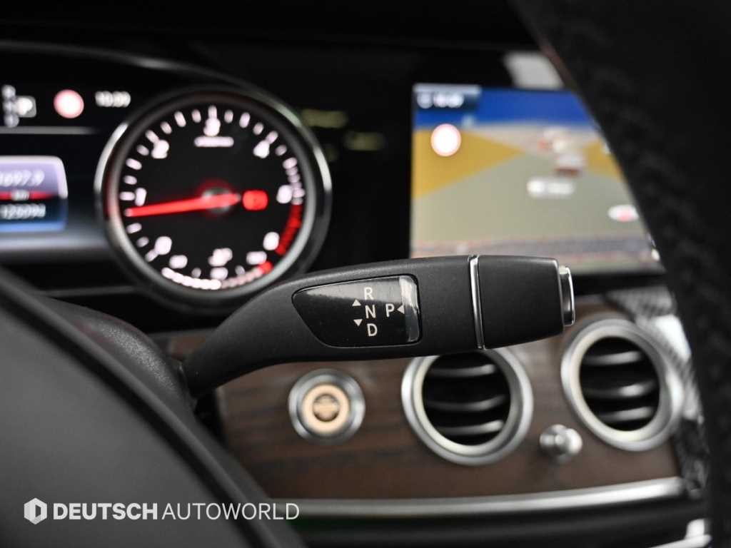 벤츠 E 클래스 E-클래스 W213 E220d 익스클루시브 이미지 9