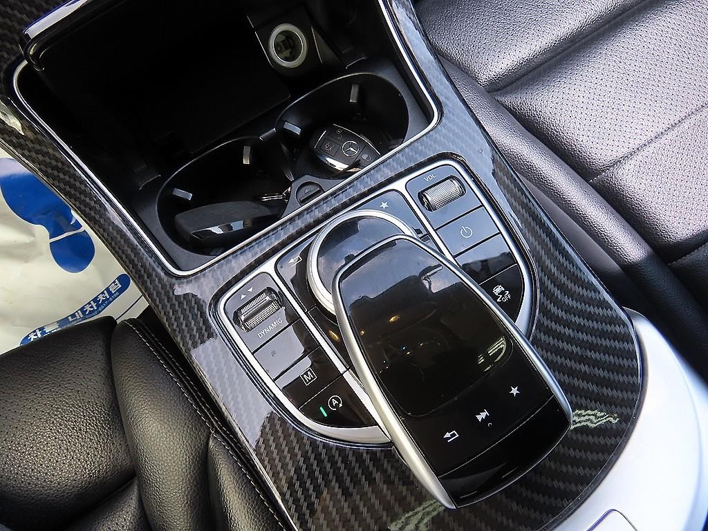 벤츠 GLC 클래스 GLC클래스 X253 GLC 220 d 4MATIC 프리미엄 쿠페 이미지 11