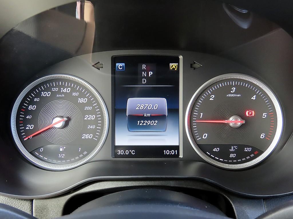 벤츠 GLC 클래스 GLC클래스 X253 GLC 220 d 4MATIC 프리미엄 쿠페 이미지 9