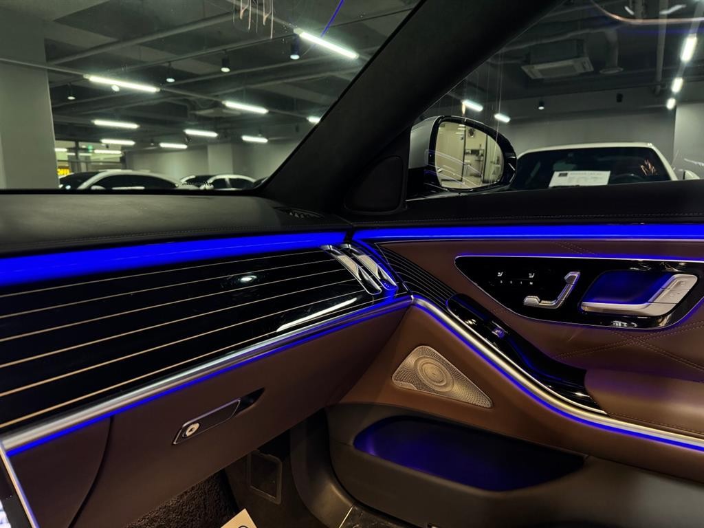 벤츠 S 클래스 S클래스-W223 마이바흐 S580 4MATIC 이미지 11