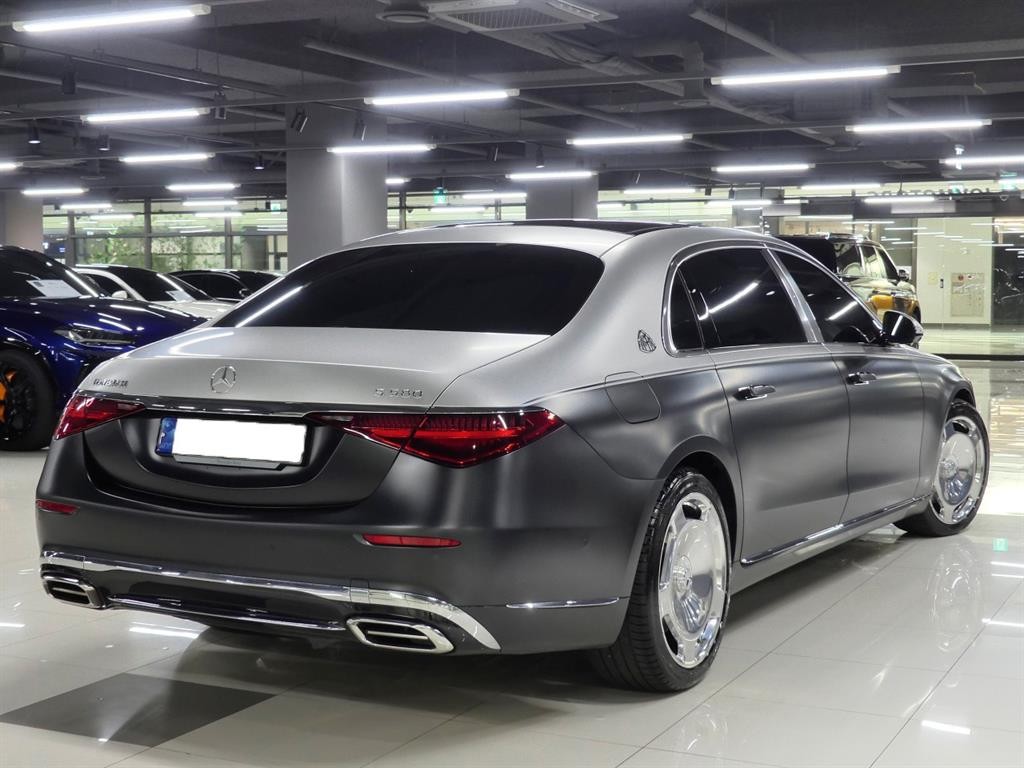 벤츠 S 클래스 S클래스-W223 마이바흐 S580 4MATIC 이미지 4