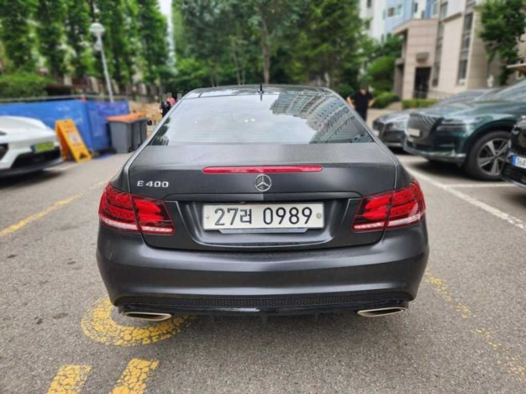벤츠 E 클래스 E-클래스 W212 E400 쿠페 이미지 3