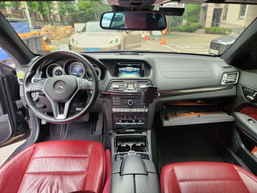 벤츠 E 클래스 E-클래스 W212 E400 쿠페 이미지 5