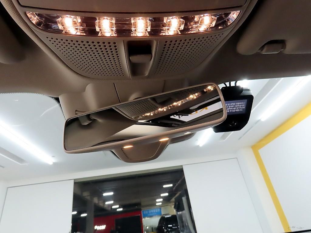 벤츠 E 클래스 E-클래스 W213 E450 4MATIC 익스클루시브 이미지 17