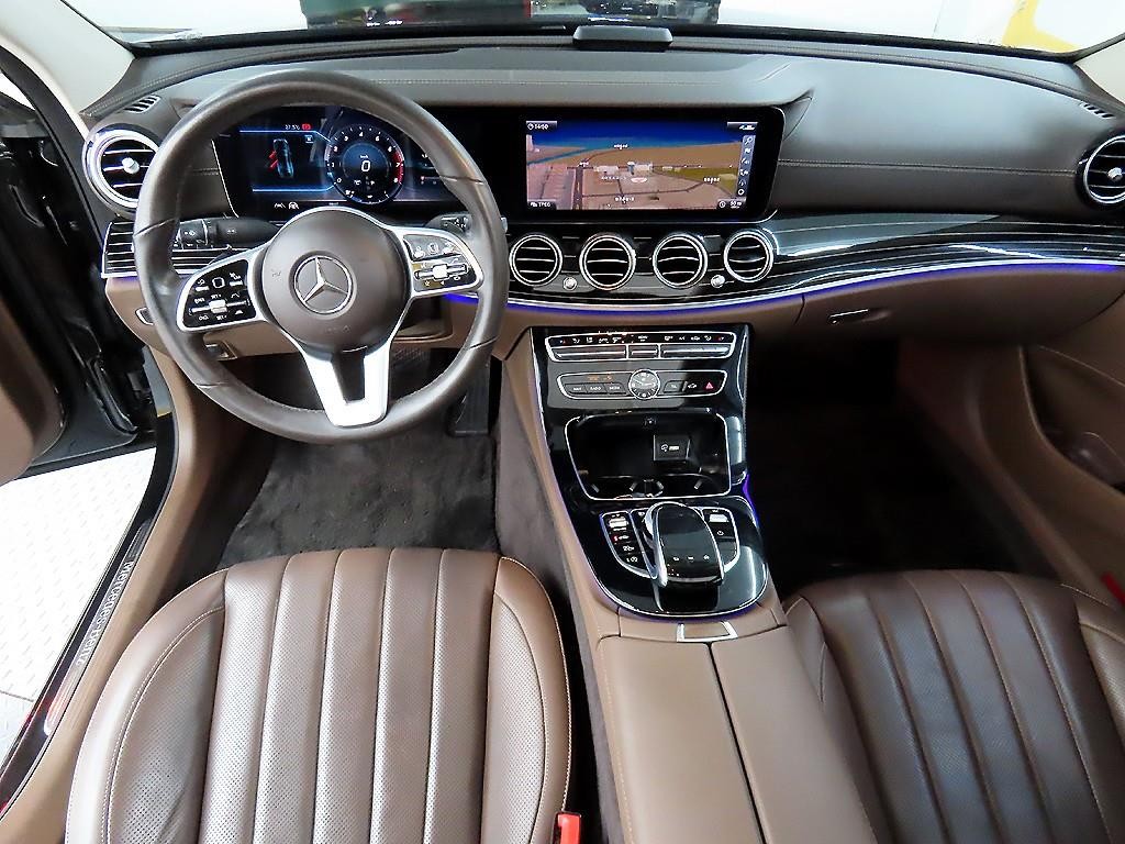 벤츠 E 클래스 E-클래스 W213 E450 4MATIC 익스클루시브 이미지 7