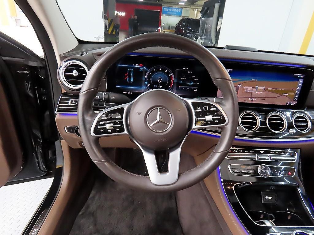 벤츠 E 클래스 E-클래스 W213 E450 4MATIC 익스클루시브 이미지 9
