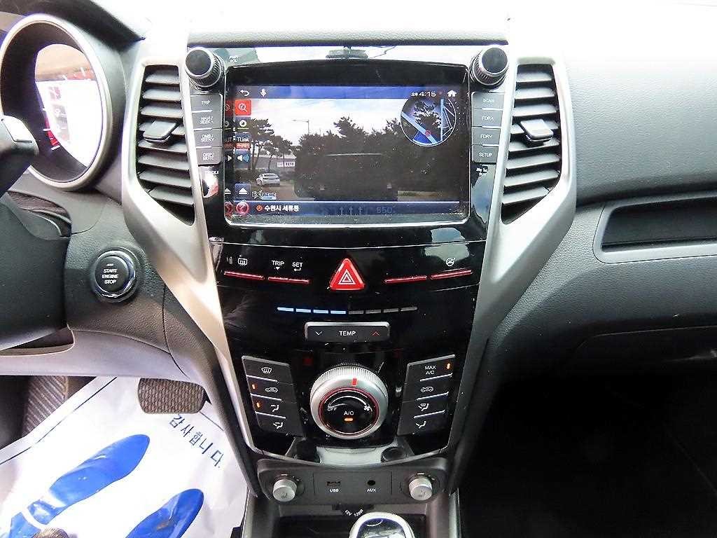 KG모빌리티(쌍용) 티볼리 디젤 4WD 1.6 LX 이미지 14