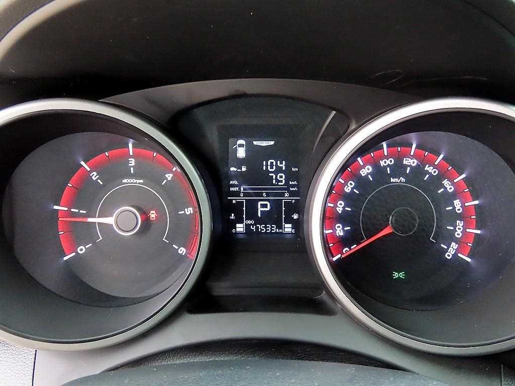 KG모빌리티(쌍용) 티볼리 디젤 4WD 1.6 LX 이미지 9