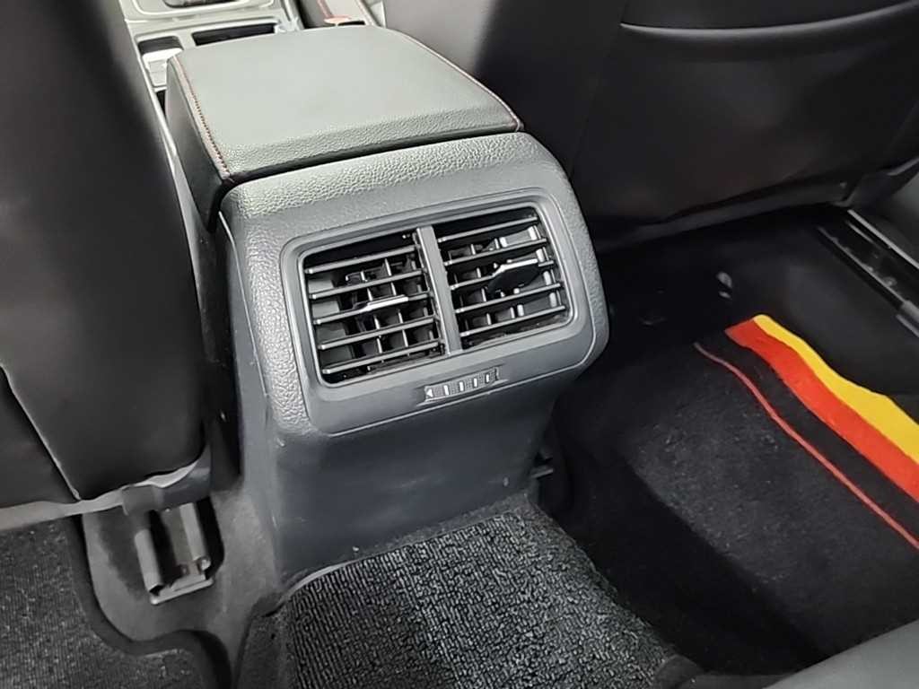 폭스바겐 골프 골프 7세대 2.0 GTI 이미지 14