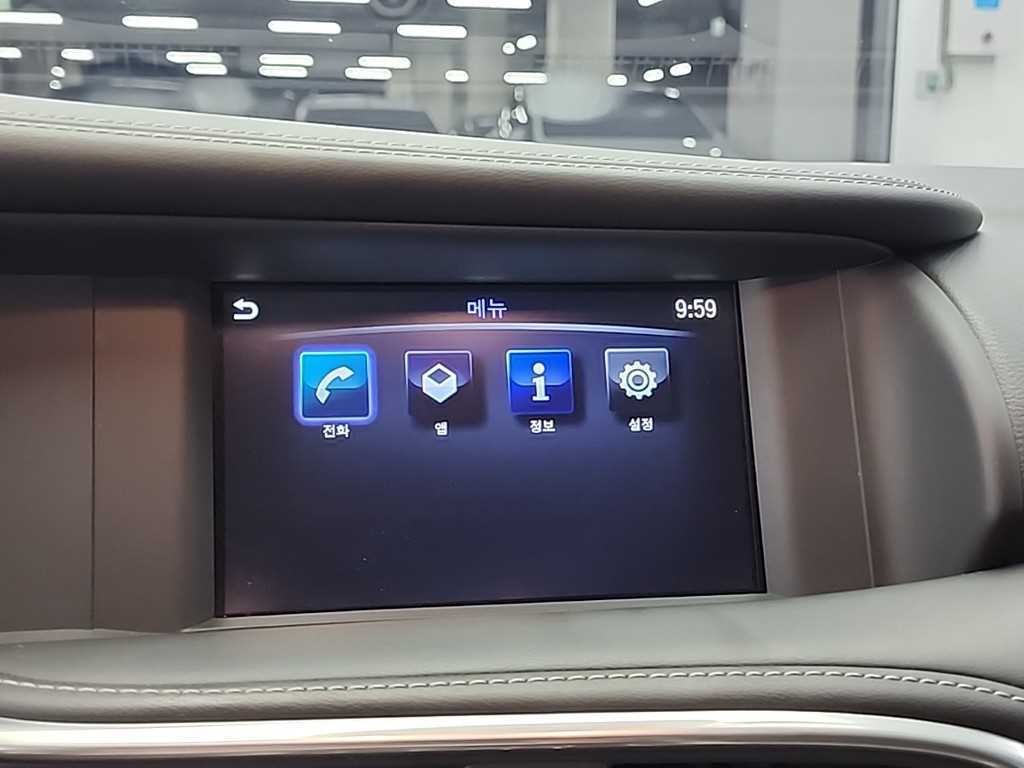 인피니티 Q Q30 2.0 프리미엄 이미지 15