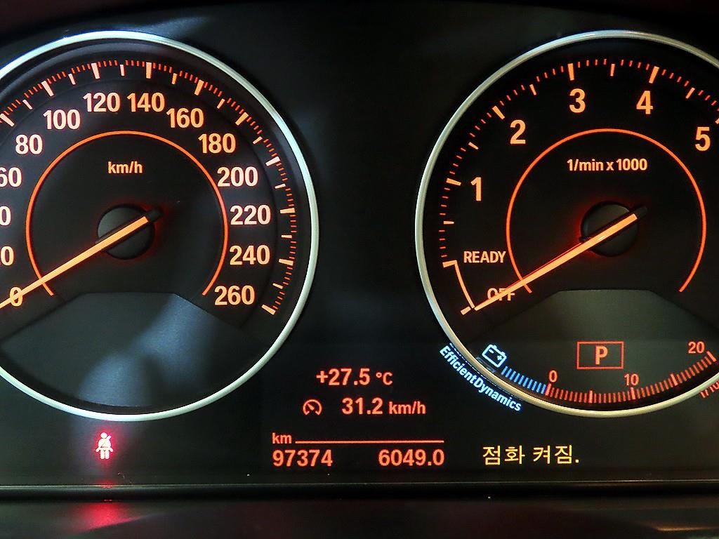 BMW 3시리즈 3시리즈 (F30) 320i M 스포츠 이미지 9