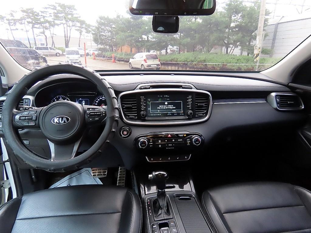 기아 쏘렌토 올 뉴 쏘렌토 디젤 4WD 2.0 노블레스 이미지 7