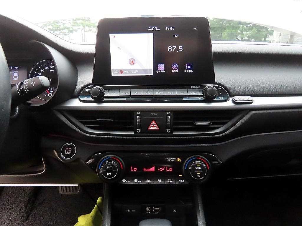 기아 K3 올뉴 K3 1.6 프레스티지 이미지 13