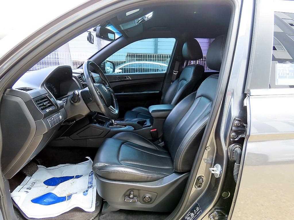 KG모빌리티(쌍용) 렉스턴 렉스턴 스포츠 칸 디젤 2.2 4WD 파워리프 노블레스 이미지 5