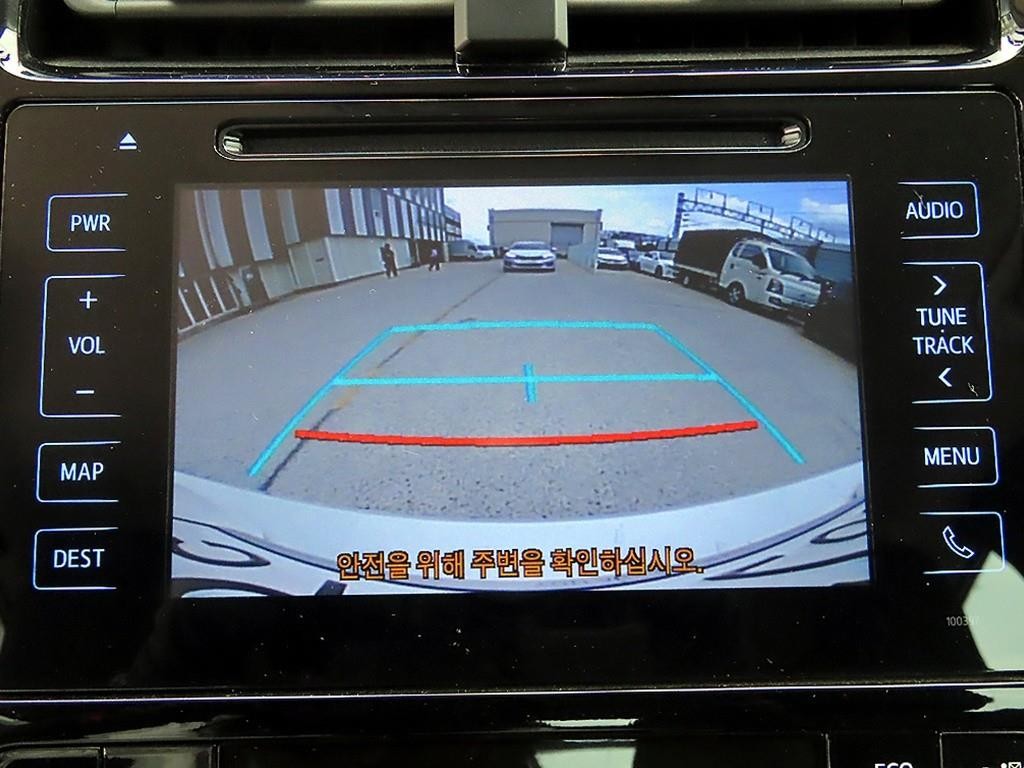 토요타 프리우스 프리우스 4세대 1.8 E 이미지 15
