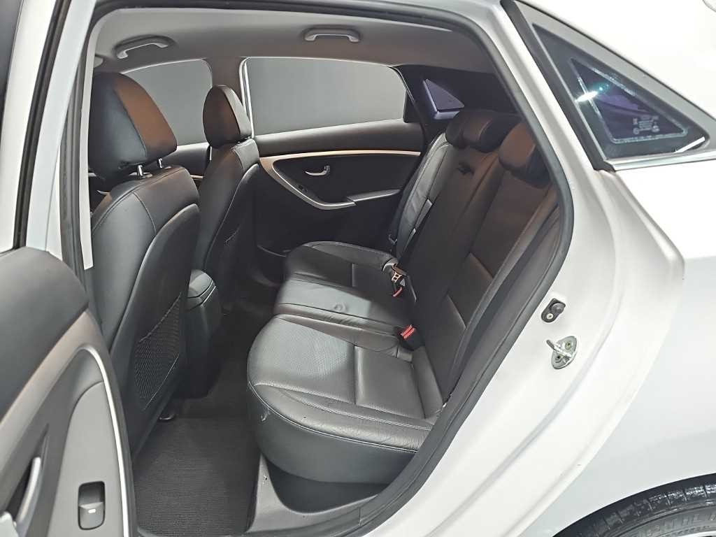 현대 i30 뉴 i30 1.6 VGT PYL 이미지 12