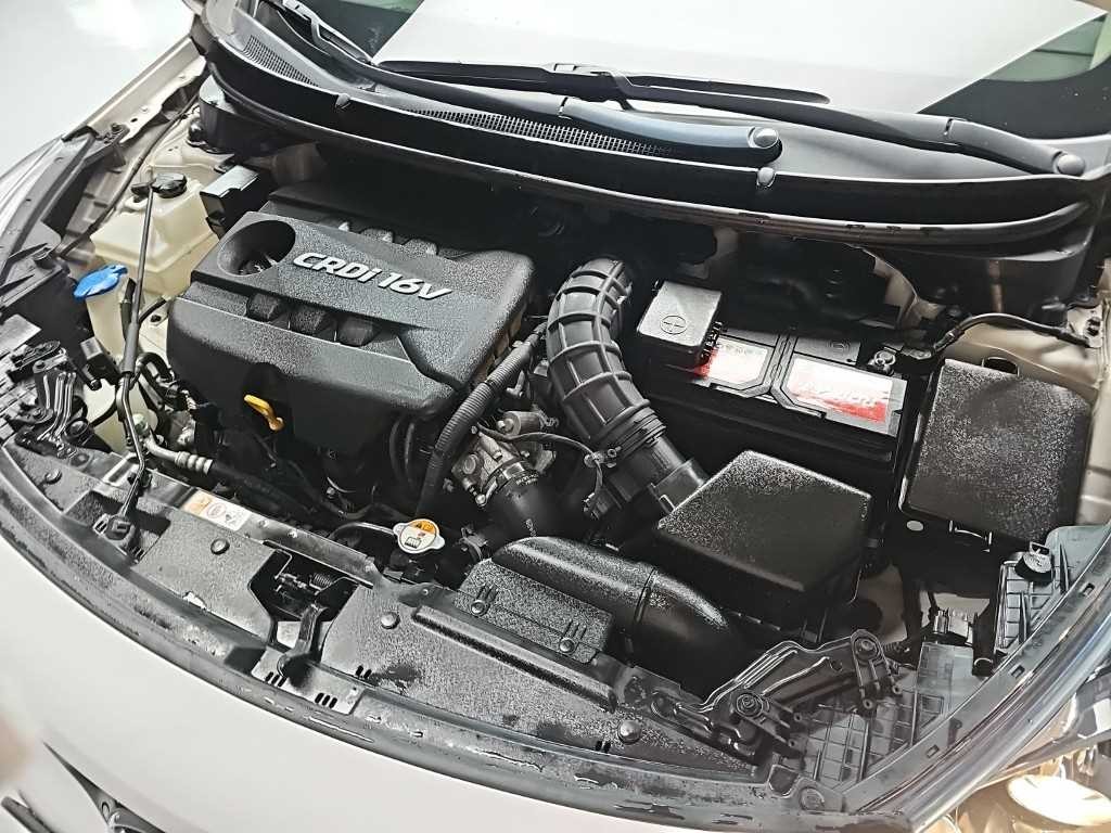 현대 i30 뉴 i30 1.6 VGT PYL 이미지 5