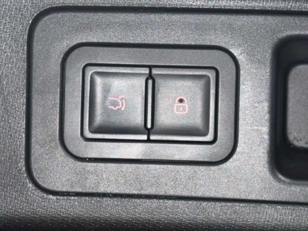 BYD 아토3 플러스 이미지 18
