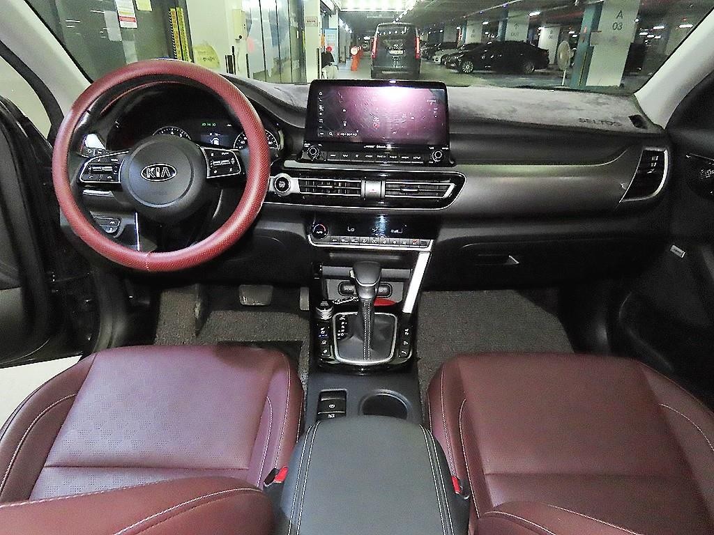 기아 셀토스 가솔린 1.6 터보 2WD 노블레스 이미지 10