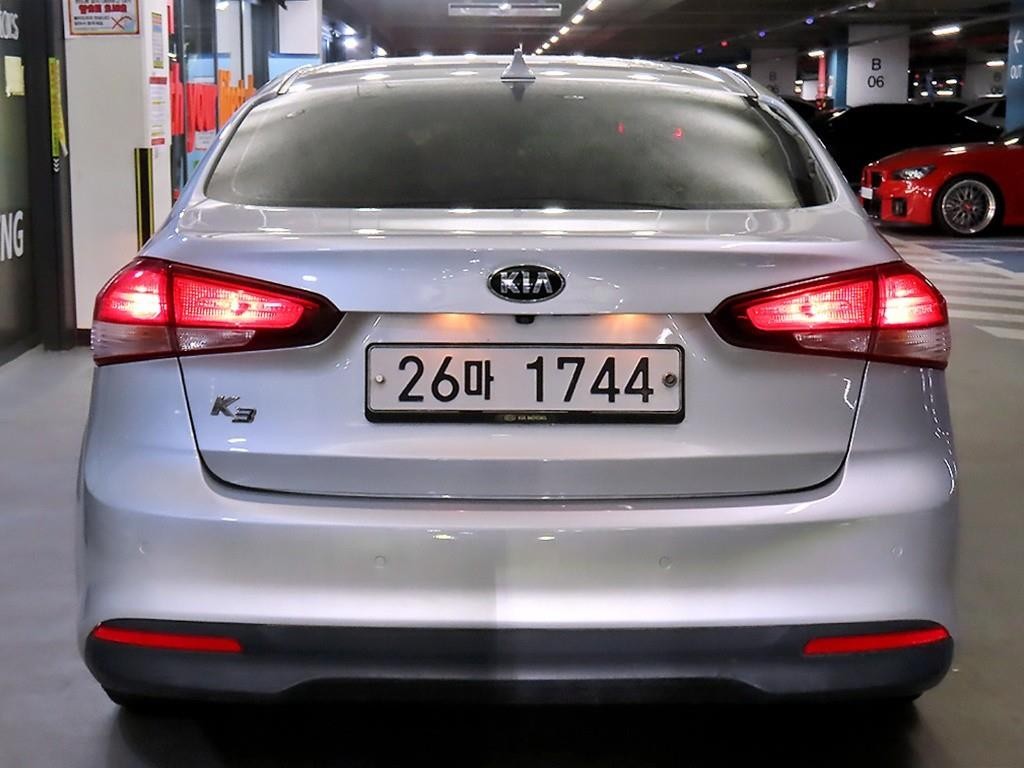 기아 K3 더뉴 K3 1.6 GDI 트렌디 이미지 5