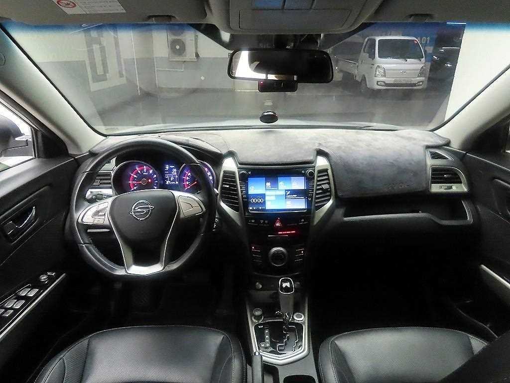 KG모빌리티(쌍용) 티볼리 가솔린 2WD 1.6 VX 이미지 8