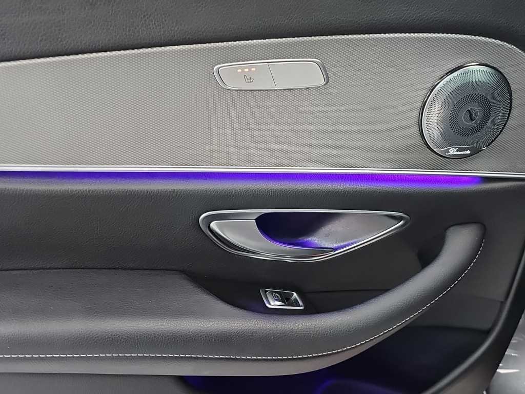 벤츠 E 클래스 E-클래스 W213 E300 아방가르드 이미지 13