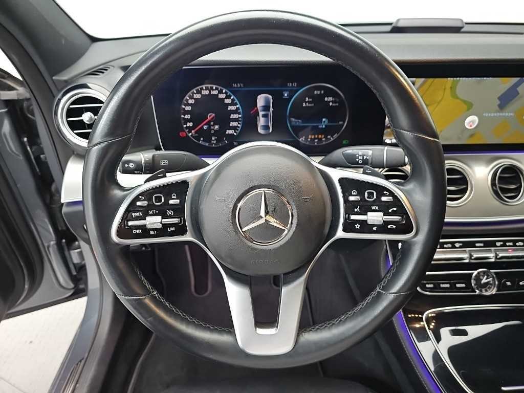 벤츠 E 클래스 E-클래스 W213 E300 아방가르드 이미지 9