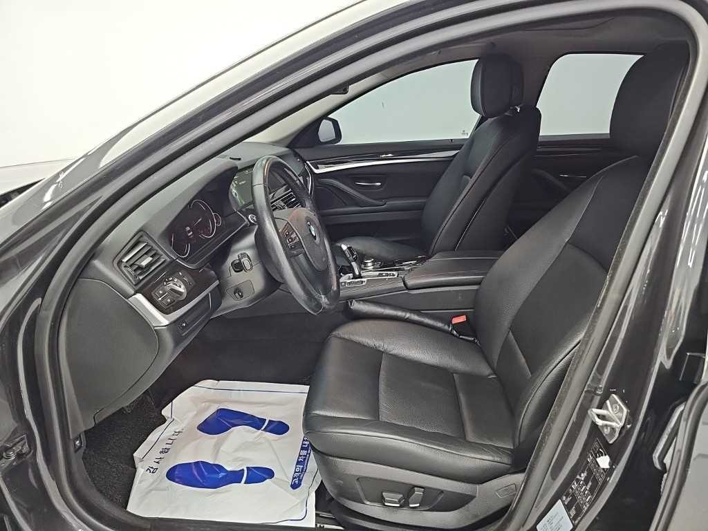 BMW 5시리즈 5시리즈 (F10) 525d 이미지 11